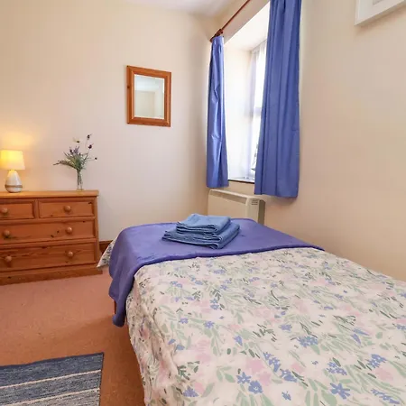 4 Cliff 솔트번바이더씨